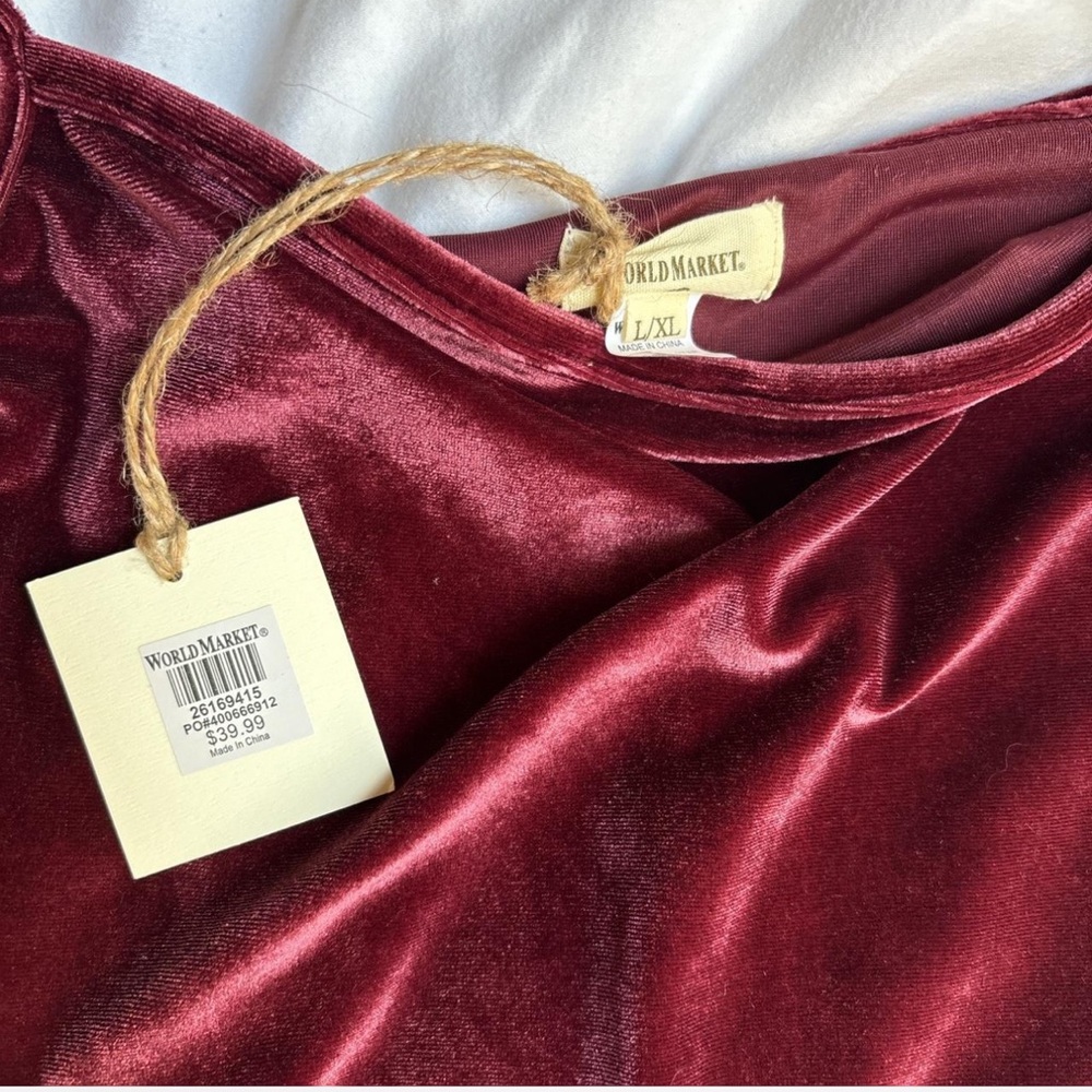 Burgundy velvet jumpsuit - perfect for fall outfit or lounging around. NWT
